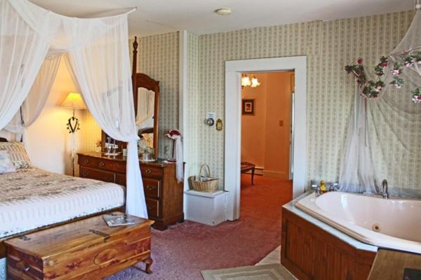 Belle Aire Mansion Bed & Breakfast Galena